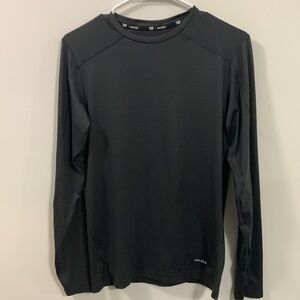 Tek Gear DryTek long sleeve top Size Medium, very good condition